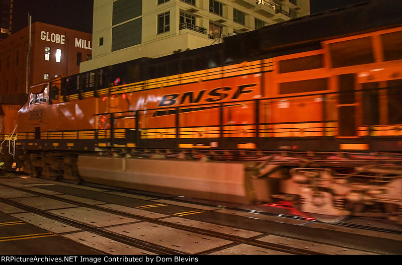 BNSF 3683